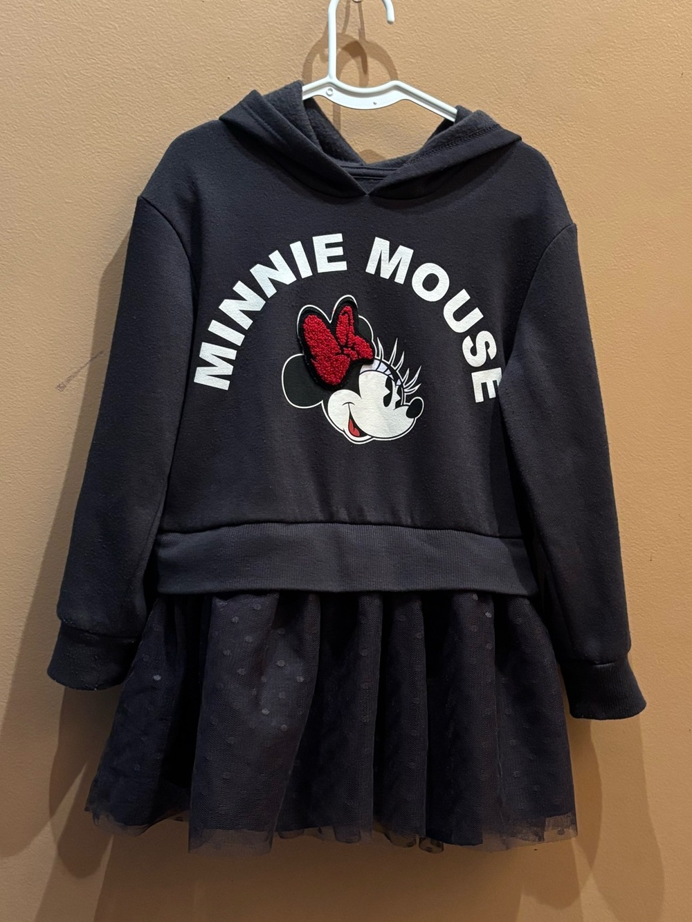 Disney Minnie Mouse long-sleeve hoodie dress size 4/5